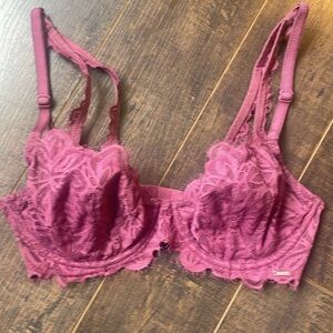 Victoria’s Secret Pink Bra Size 32DD